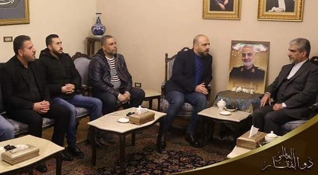 سفير إيران لدى النظام السوري يستقبل زعيم ميليشيات الحرس