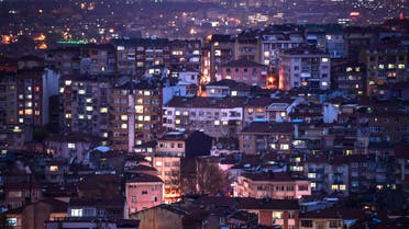 This picture taken on December 4, 2017 shows a general view of the Kasimpasa district during a cloudy evening in Istanbul, Turkey. (File photo: AFP)