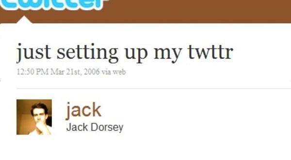 أول تغريدة في تويتر