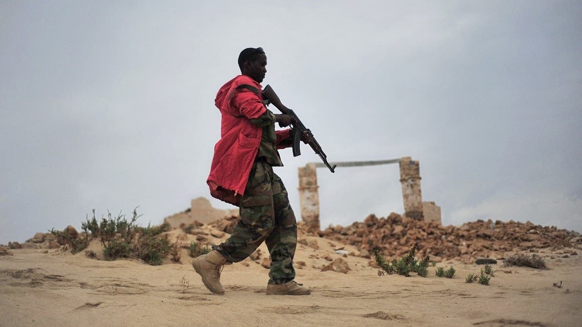 A member of the Somali security forces patrols along the coast of Qaw, in Puntland, northeastern Somalia on December 18, 2016. (Mohamed Abdiwahab/AFP)