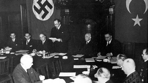 هكذا اتفقت تركيا مع هتلر وغدرته أواخر الحرب العالمية