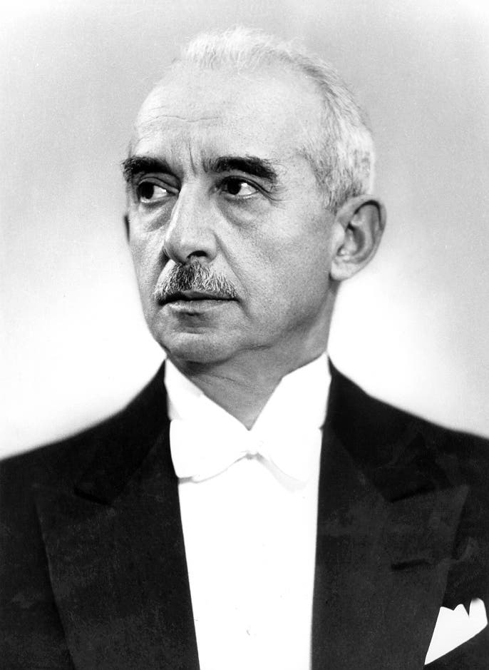 A photo of Turkish President Ismat Inönü