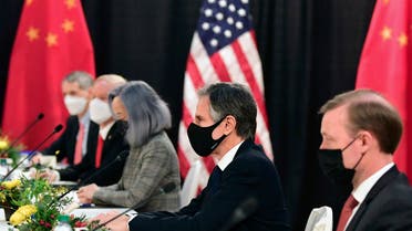 The US delegation led by Secretary of State Antony Blinken (C), flanked by US National Security Advisor Jake Sullivan (R), face their Chinese counterparts at the opening session of US-China talks at the Captain Cook Hotel in Anchorage, Alaska on March 18, 2021. (File photo: AFP)