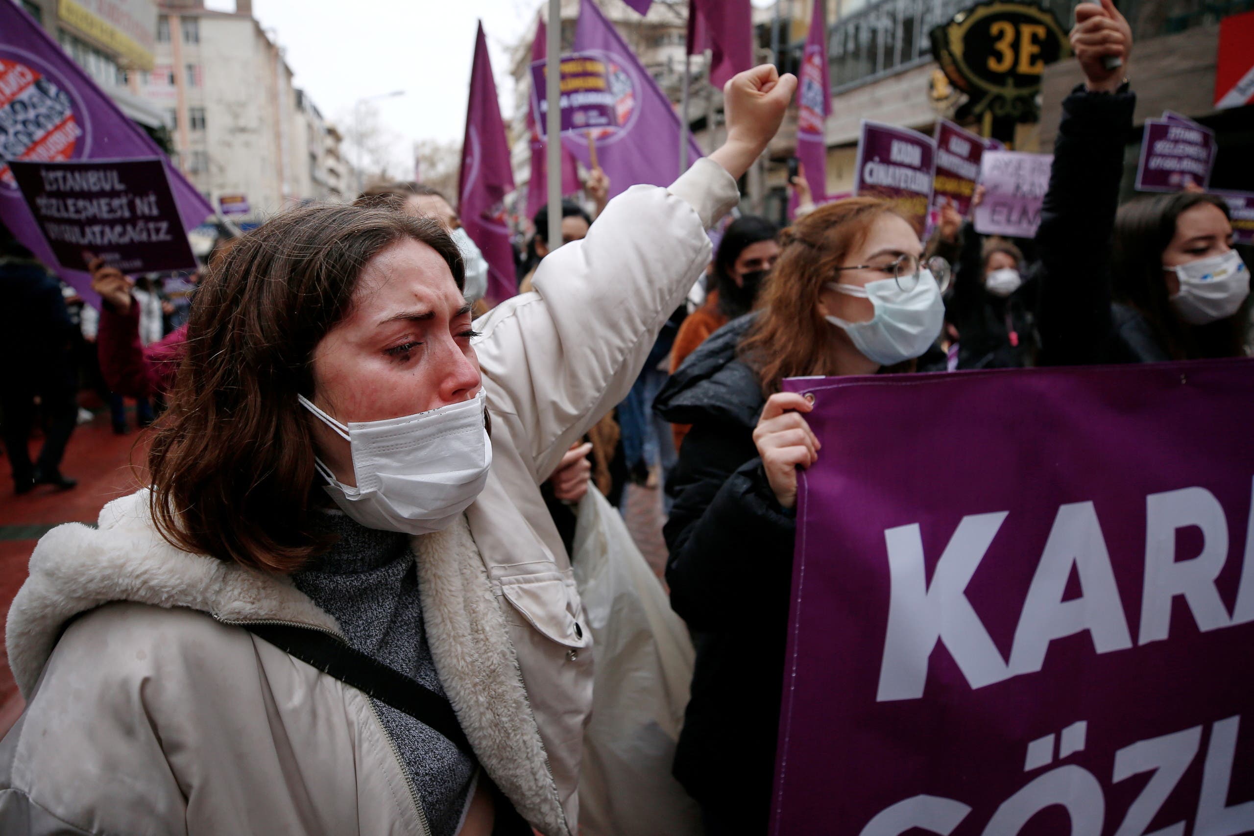 مظاهرة نسائية في أنقرة السبت تنديداً بانسحاب تركيا من الاتفاقية