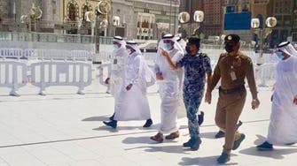  سعودی عرب : وزير حج و عمرہ کا معتمرین کے استقبالیہ مراکز کا دورہ  