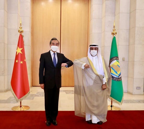 وانگ وی وزیر خارجه چین و نایف الحجرف