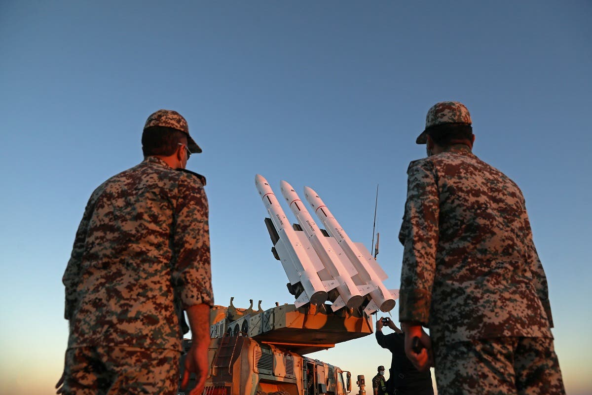 صواريخ إيرانية خلال مناورات عسكرية في أكتوبر 2020 (أرشيفية)