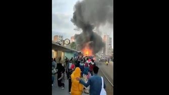 بعد حادث سوهاج.. حريق كبير قرب محطة قطار في مصر