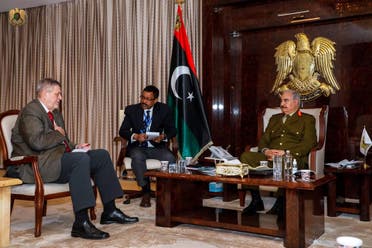 ژنرال خلیفه حفتر با یان کوبچ فرستاده سازمان ملل برای لیبی  
