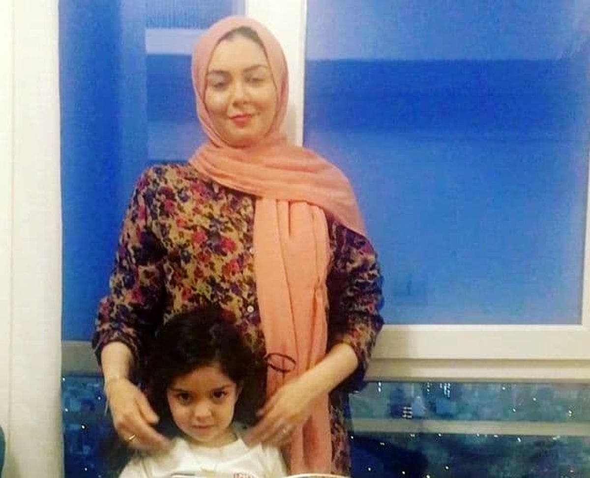 آخرین عکس از آزاده نامداری با دخترش
