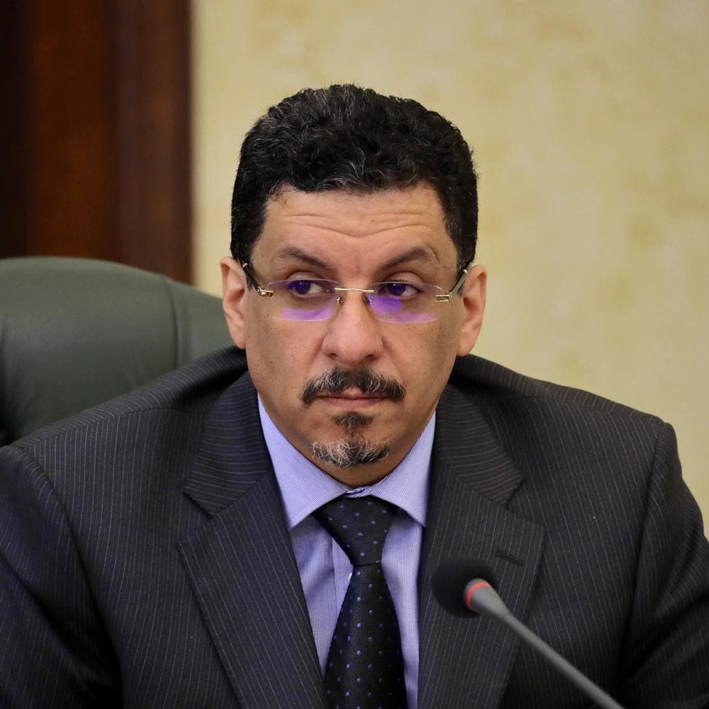 وزير خارجية اليمن: إطلاق سفينتين للوقود عبر ميناء الحديدة