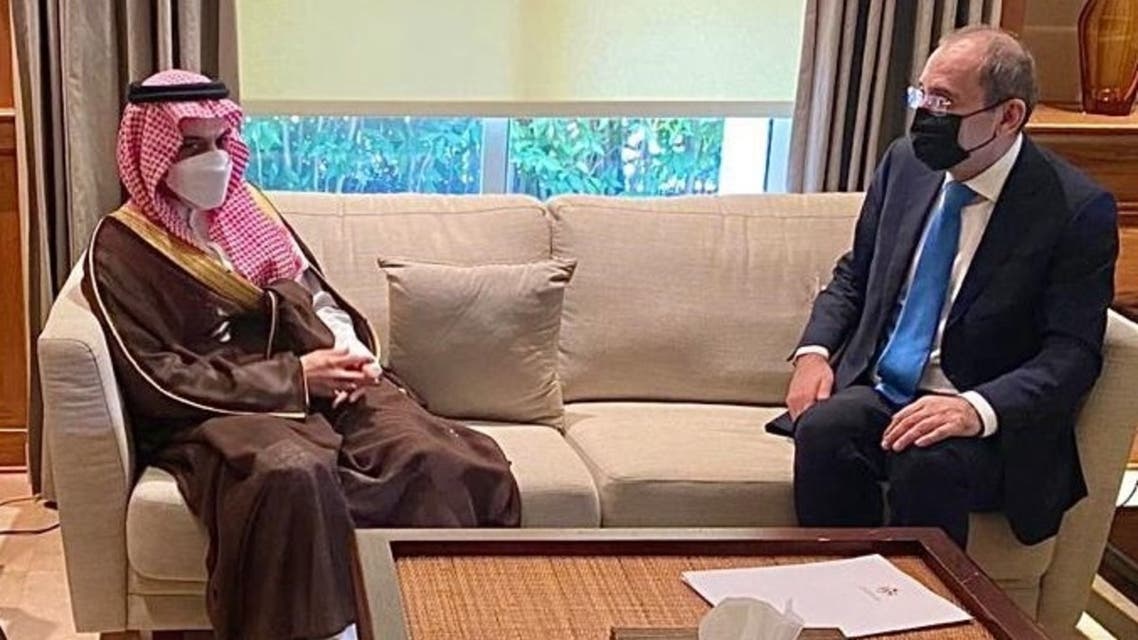 Saudi Arabia’s Foreign Minister Prince Faisal bin Farhan (left) in a meeting with his Jordanian counterpart Ayman Safadi in Amman. (Twitter)