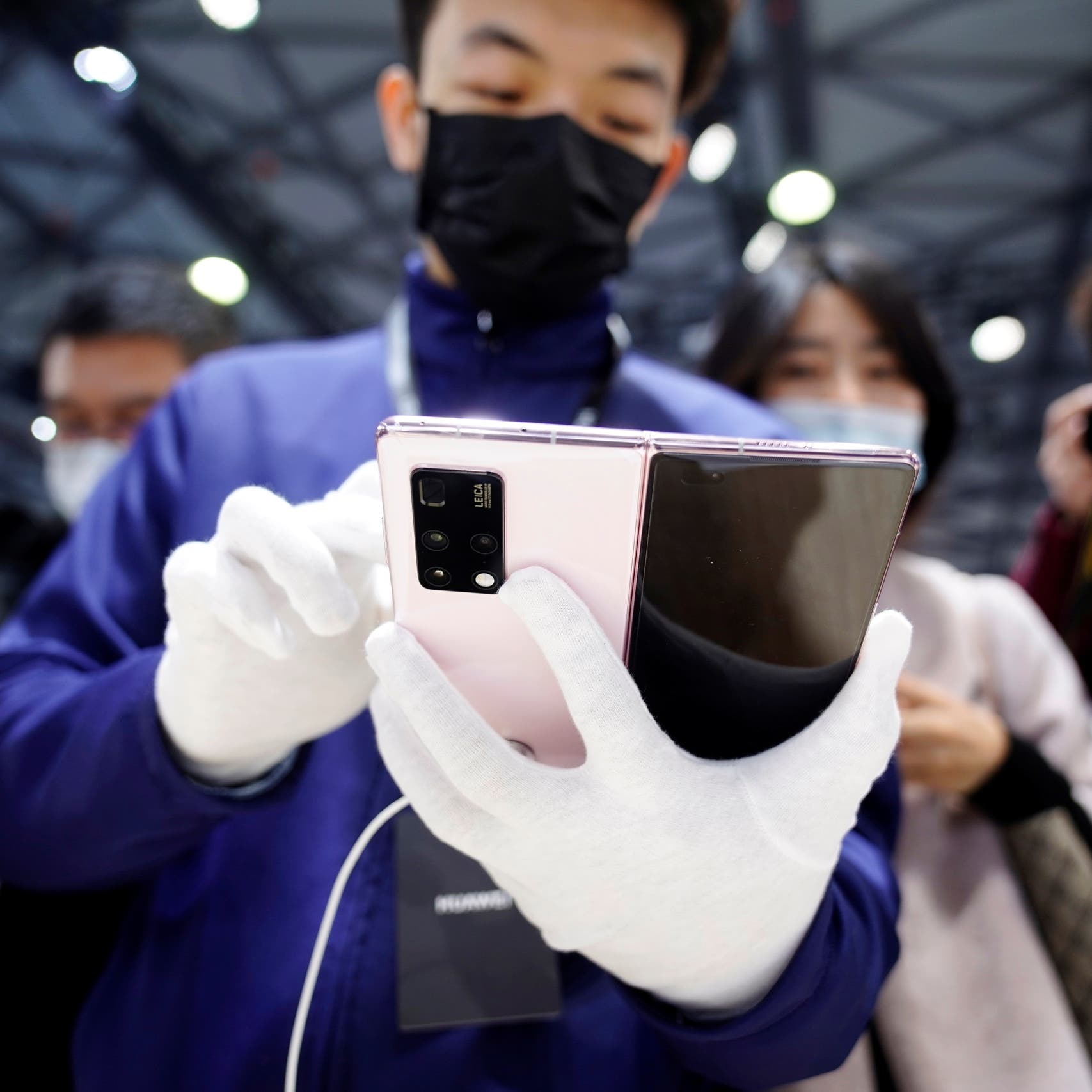 مبيعات الصين من الهواتف الذكية تهبط في 2022 لأدنى مستوى في 10 سنوات