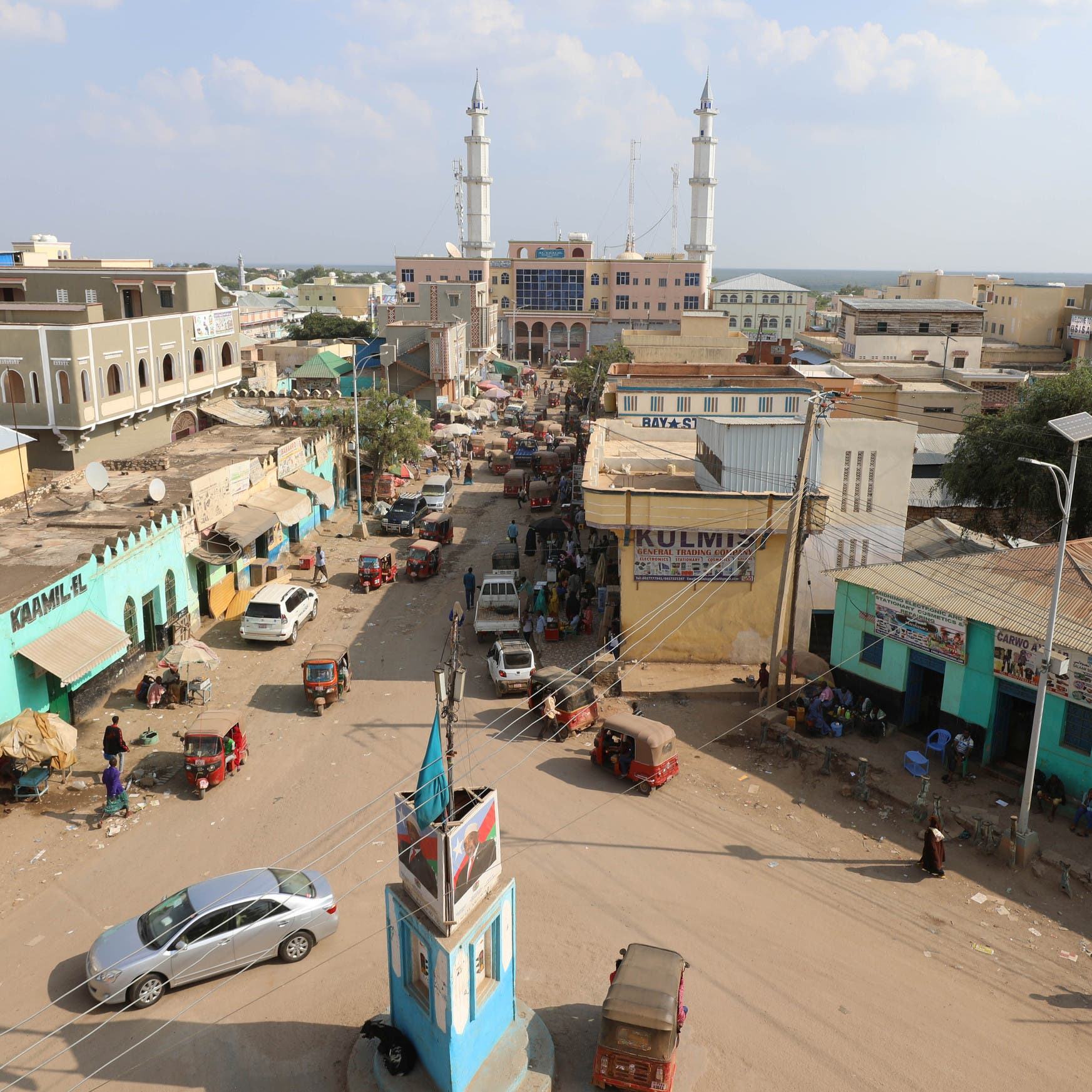 مقتل ستة أشخاص في تفجير انتحاري في الصومال