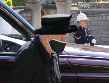ملكة بريطانيا أثناء مراسم تشييع جثمان زوجها الأمير فيليب