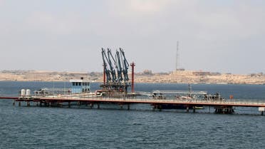 A view of pipelines and a loading berth of the Marsa al Hariga oil port in the city of Tobruk, east of Tripoli, Libya, August 20, 2013. REUTERS/Ismail Zitouny/File Photo