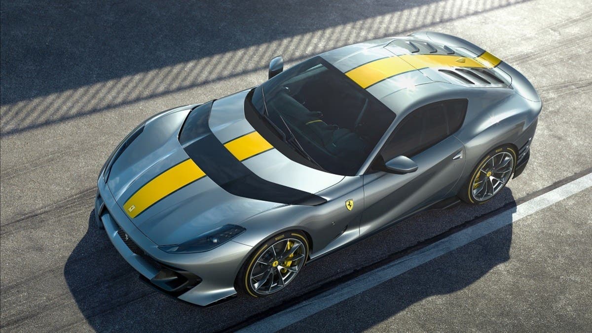 Ferrari se rende e embarca de vez na corrida dos carros elétricos -  NeoFeed