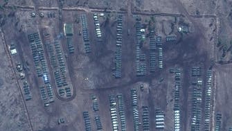 رغم التحذير.. صور تكشف حجم الحشد الروسي عند حدود أوكرانيا