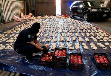 ضبط مخدرات في السعودية بشحنة من فواكه الرمان آتية من لبنان 