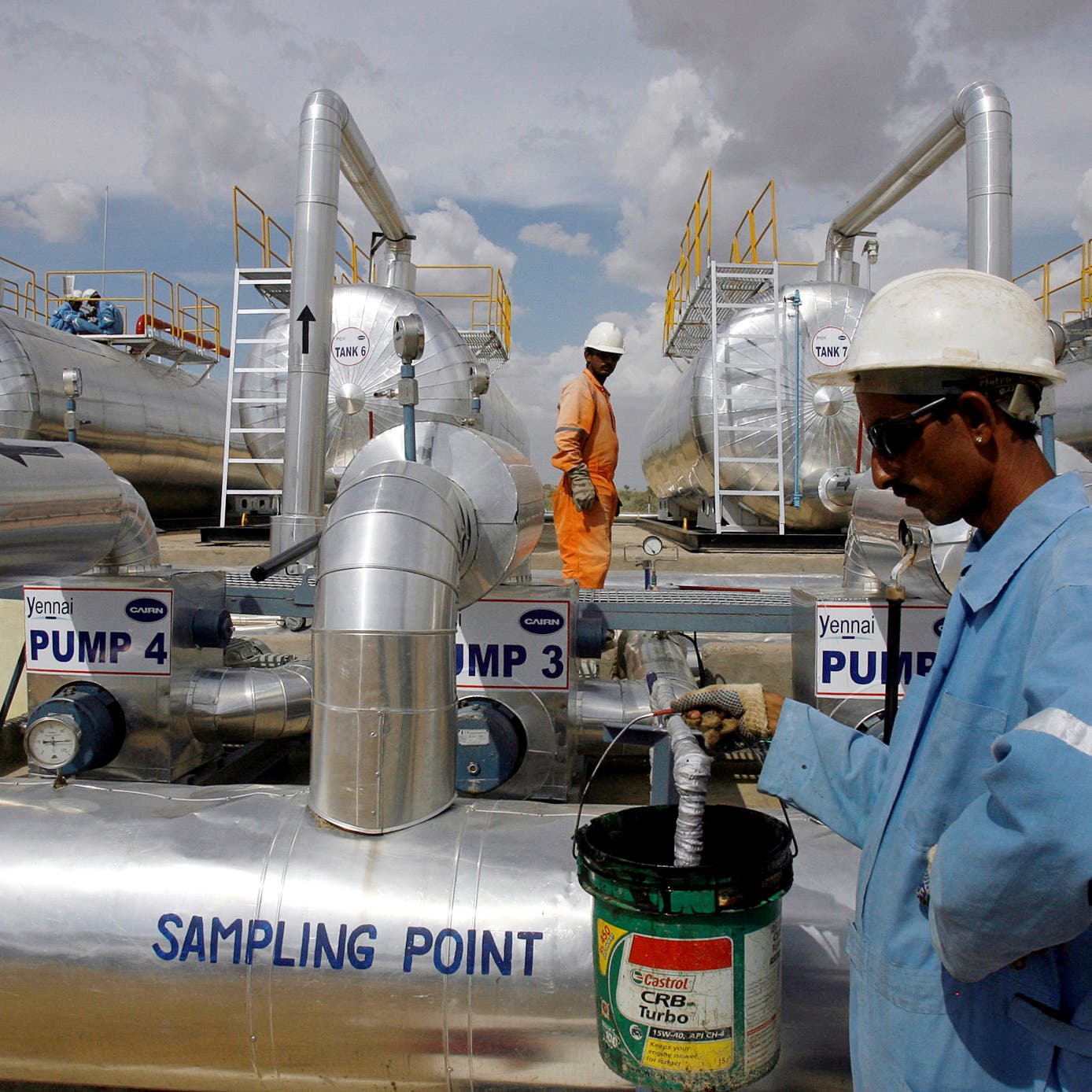 الهند تخطط للسحب من احتياطياتها النفطية مع مستهلكين آخرين