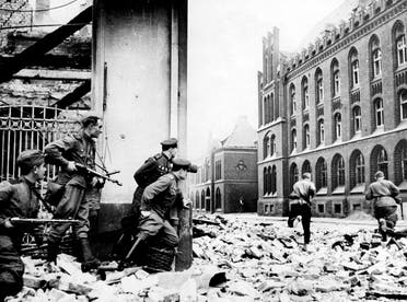 جانب من القوات السوفيتية ببرلين