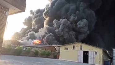 اندلاع حريق في مصنع للكيماويات في إيران بالقرب من مدينة قم