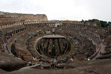 People visit Rome's ancient Colosseum, Oct. 14, 2010. (Reuters)