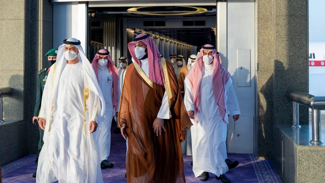 UAE's Sheikh Mohamed bin Zayed Al Nahyan meets Saudi Arabia’s Crown Prince Mohammed bin Salman in Jeddah. (Twitter)