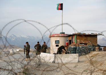 نقطة عسكرية للجيش الأفغاني (رويترز)