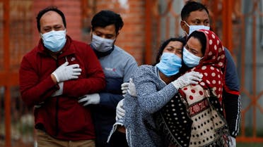 Family members mourn a coronavirus disease (COVID-19) victim as the country recorded the highest daily increase in death since the pandemic began, in Kathmandu, Nepal May 3, 2021. (File Photo: Reuters)