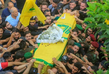 تشیع جنازه یکی از کشته شدگان حزب الله در سوریه