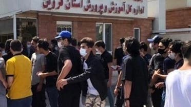 دانش آموزان معترض در قزوین