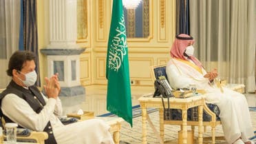 Pakistani Prime Minister Imran Khan meets with Saudi Crown Prince Mohammed bin Salman in Jeddah. (SPA)