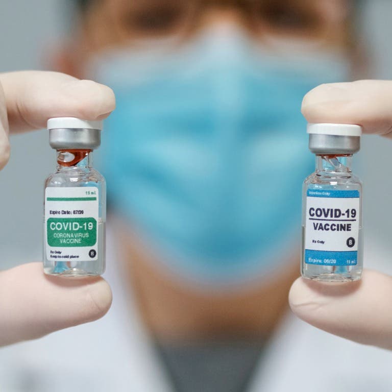 التطعيم بجرعتين مختلفتين من لقاحات كورونا.. كندا تنصح