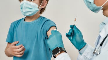 تطعيم الأطفال - istock