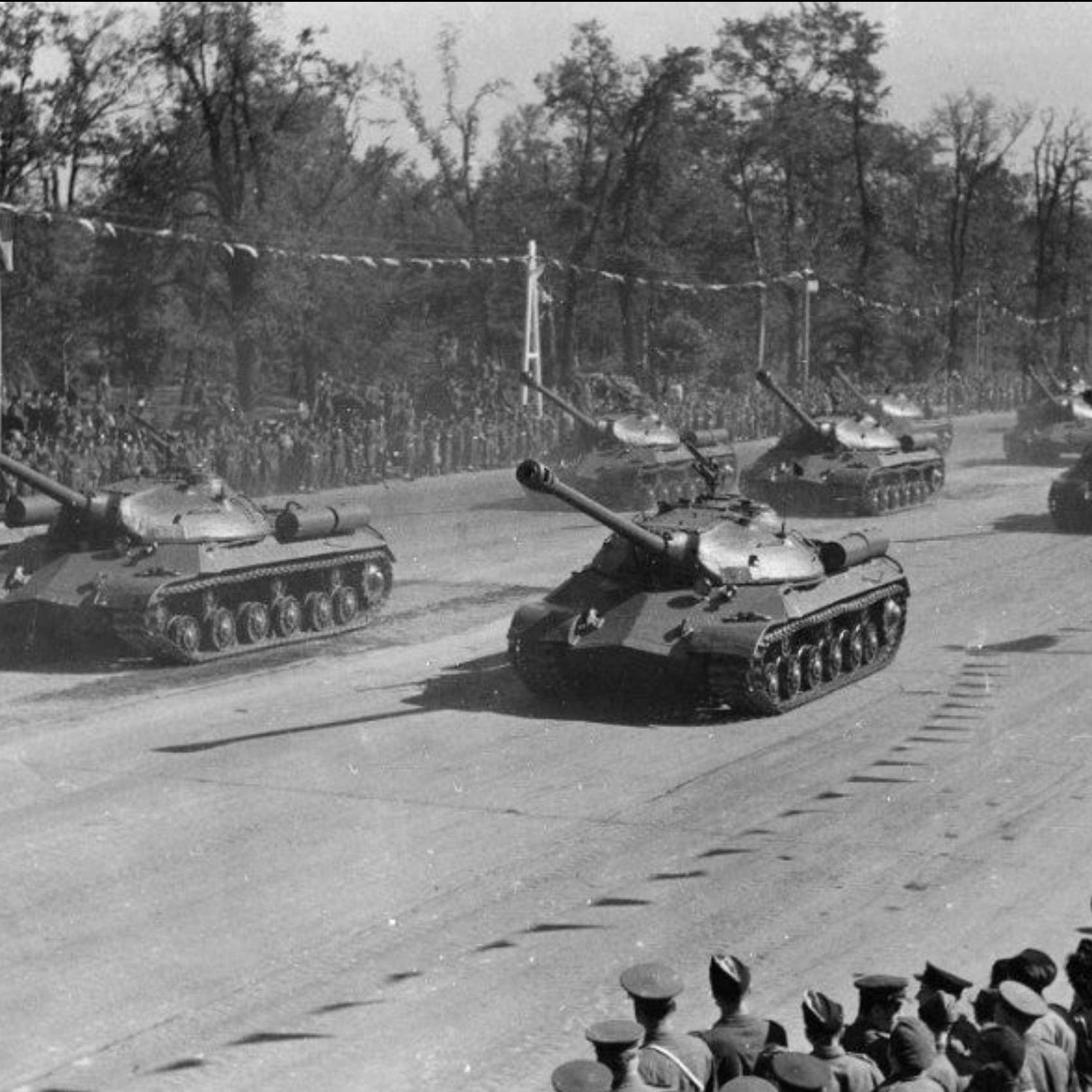  كيف وجهت دبابات السوفييت ضربة قاضية لقوات هتلر؟
