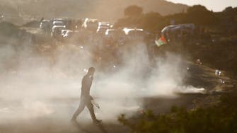 اندلاع مواجهات بين الشبان الفلسطينيين والاحتلال في رام الله والضفة الغربية