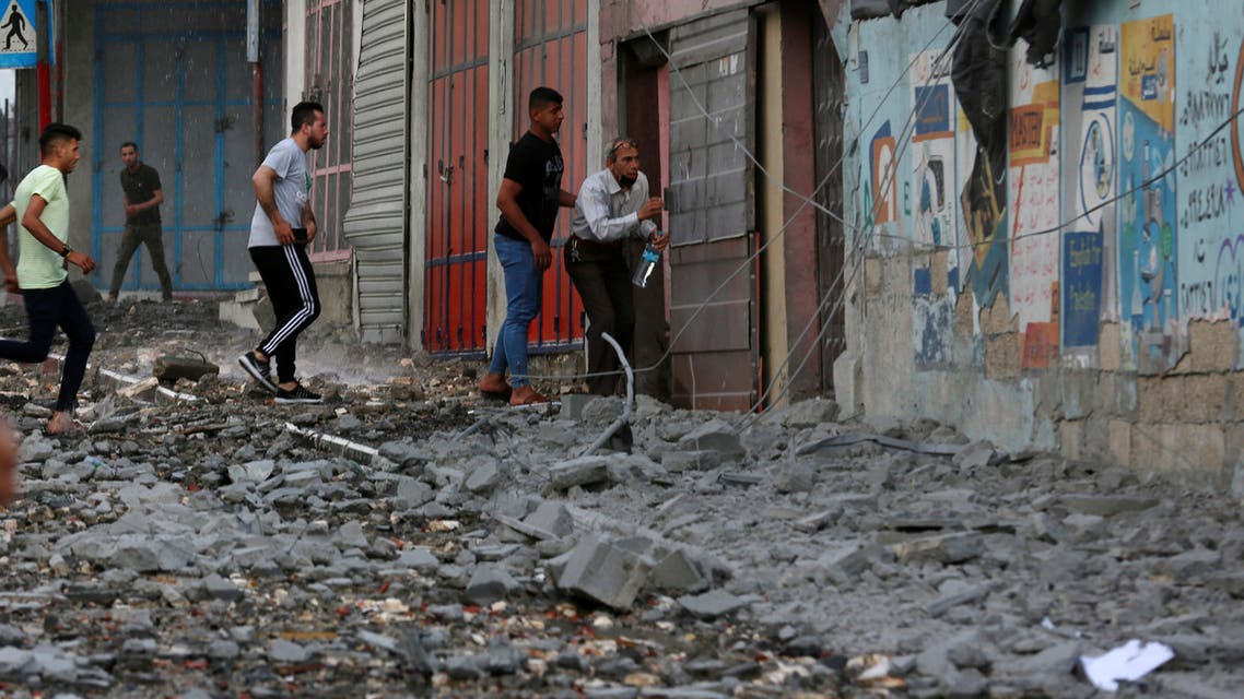 آثار القصف والدمار في غزة (أسوشييتد برس)
