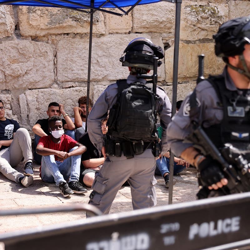 Israeli police escort Jewish settlers in visit to al-Aqsa compound in Jerusalem