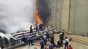 حريق في سمنان بإيران (رويترز)