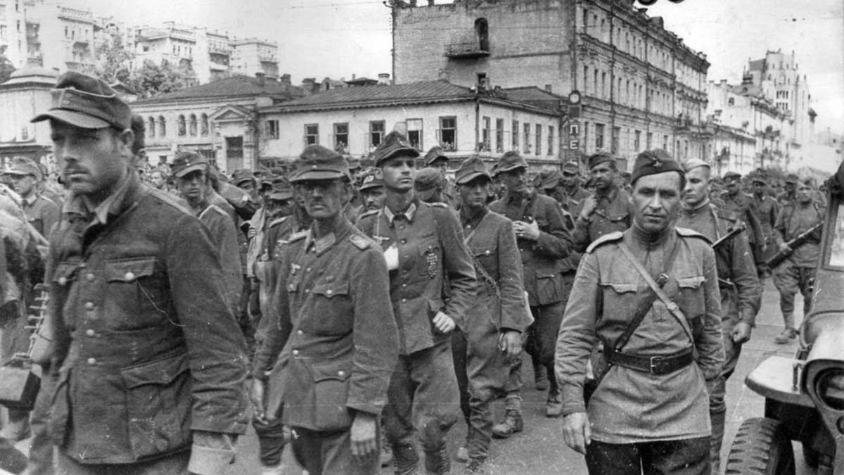 في الحرب العالمية.. طرد السوفيت الألمان من عاصمة روسيا البيضاء