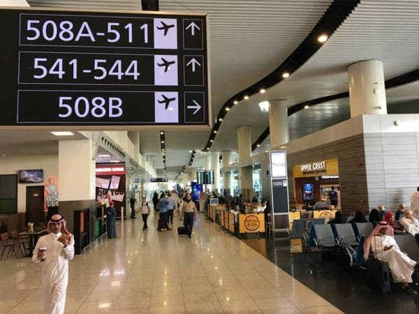 السعودية تتيح تأشيرة "زيارة شخصية" تسمح بتأدية مناسك العمرة