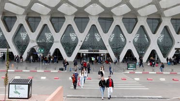 مسافرون في مطار مراكش (رويترز)