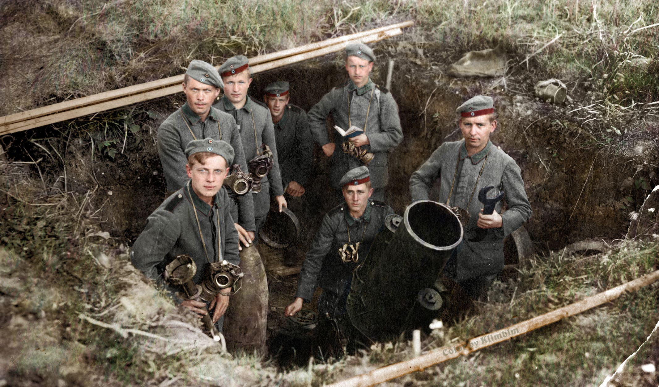 صورة ملونة اعتمادا على التقنيات الحديثة لجنود ألمان خلال الحرب العالمية الأولى