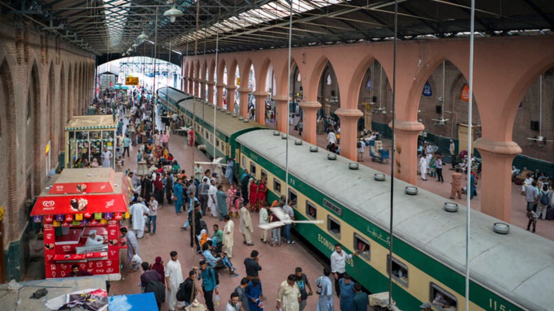 محطة قطار في باكستان (أرشيفية - آيستوك)