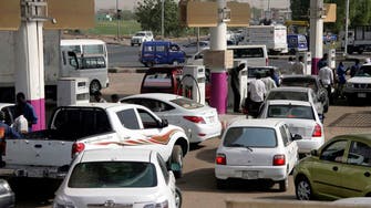 السودان يرفع الدعم عن الوقود.. والأسعار تحلّق