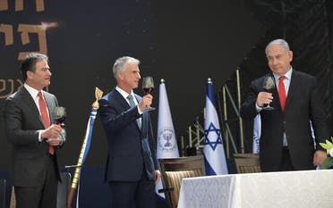 بنیامین نتانیاهو، دیوید بارنی و یوسی کوهن