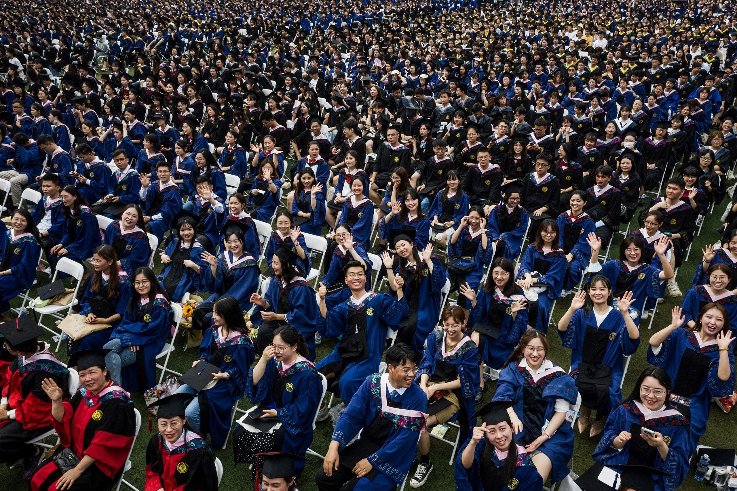 When dealing with a 20-year-old undergraduate, if they prefer to zone out during class, or stay in bed, that is their right. (File photo: AFP)