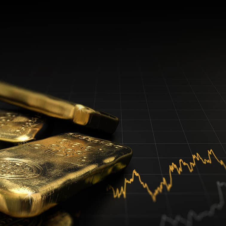 الذهب يتراجع بفعل قوة الدولار وإشارات متباينة من الفيدرالي