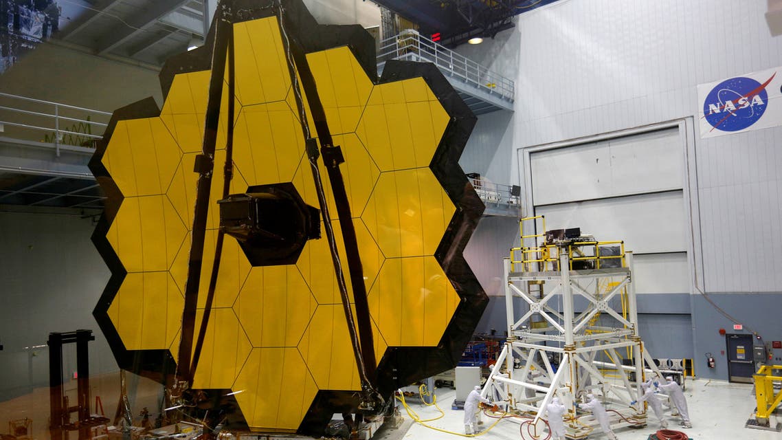 The James Webb Space Telescope Mirror is seen during a media unveiling at NASA’s Goddard Space Flight Center at Greenbelt, Maryland November 2, 2016.REUTERS/Kevin Lamarque